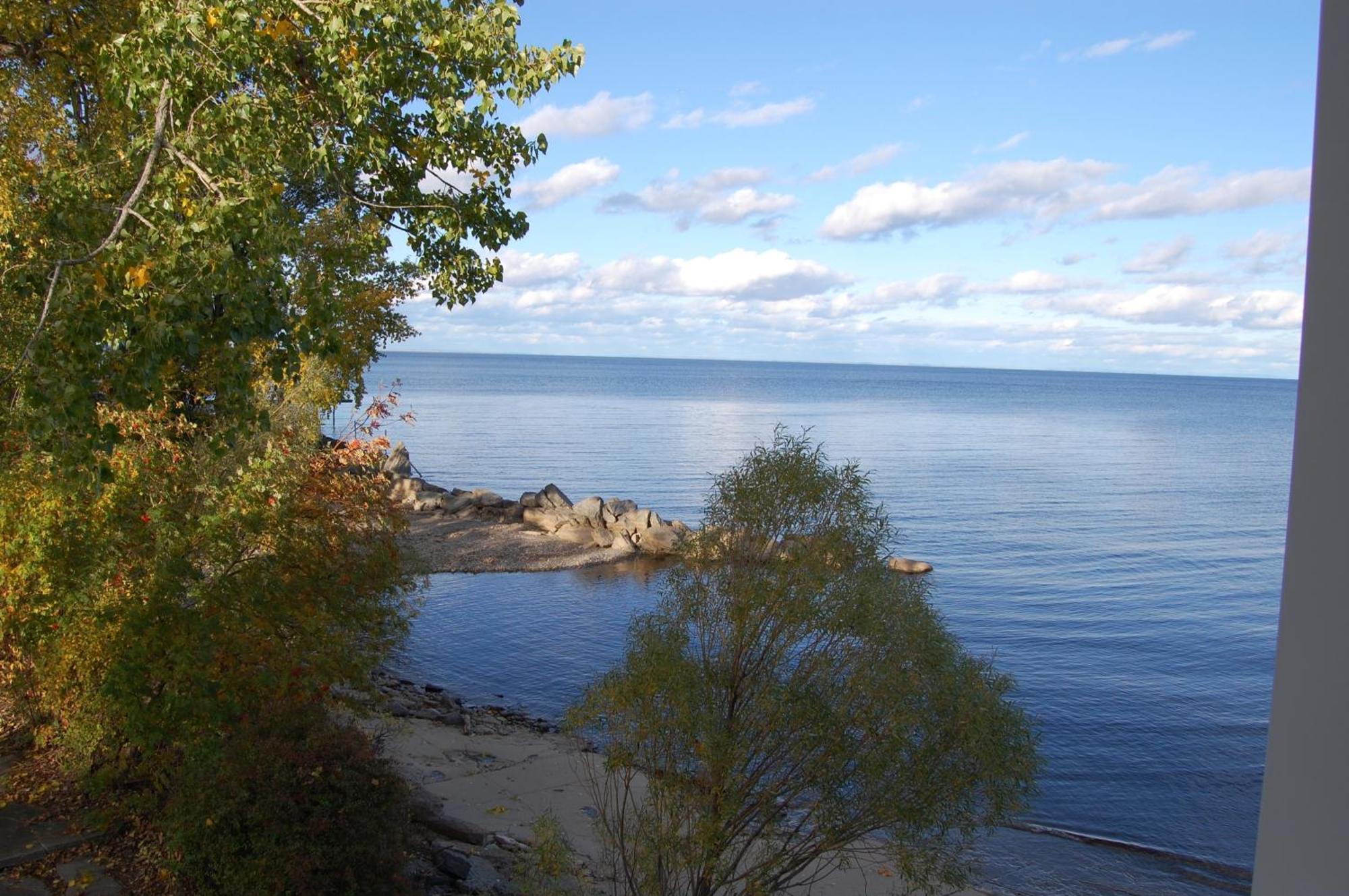 Gite Les 2 Soeurs Bed and Breakfast Roberval Exterior foto